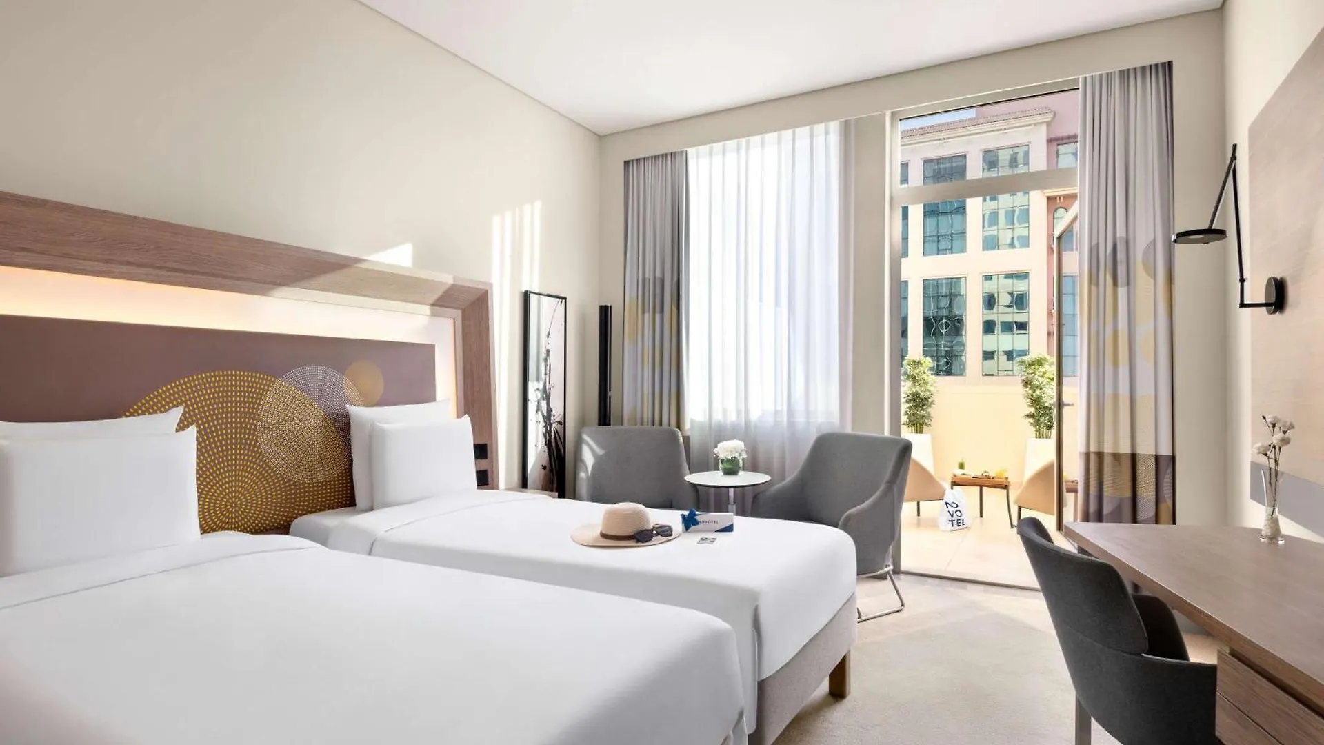 Novotel Bur Dubai - Healthcare City Hotel